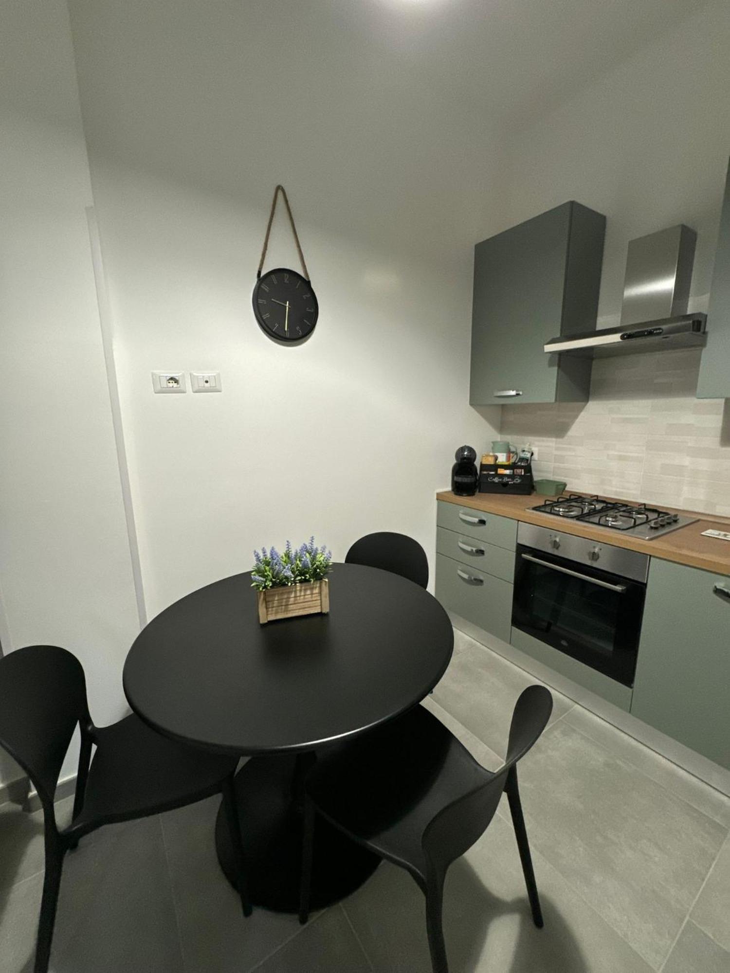 Goodbye Moon Apartment Brindisi Exterior photo